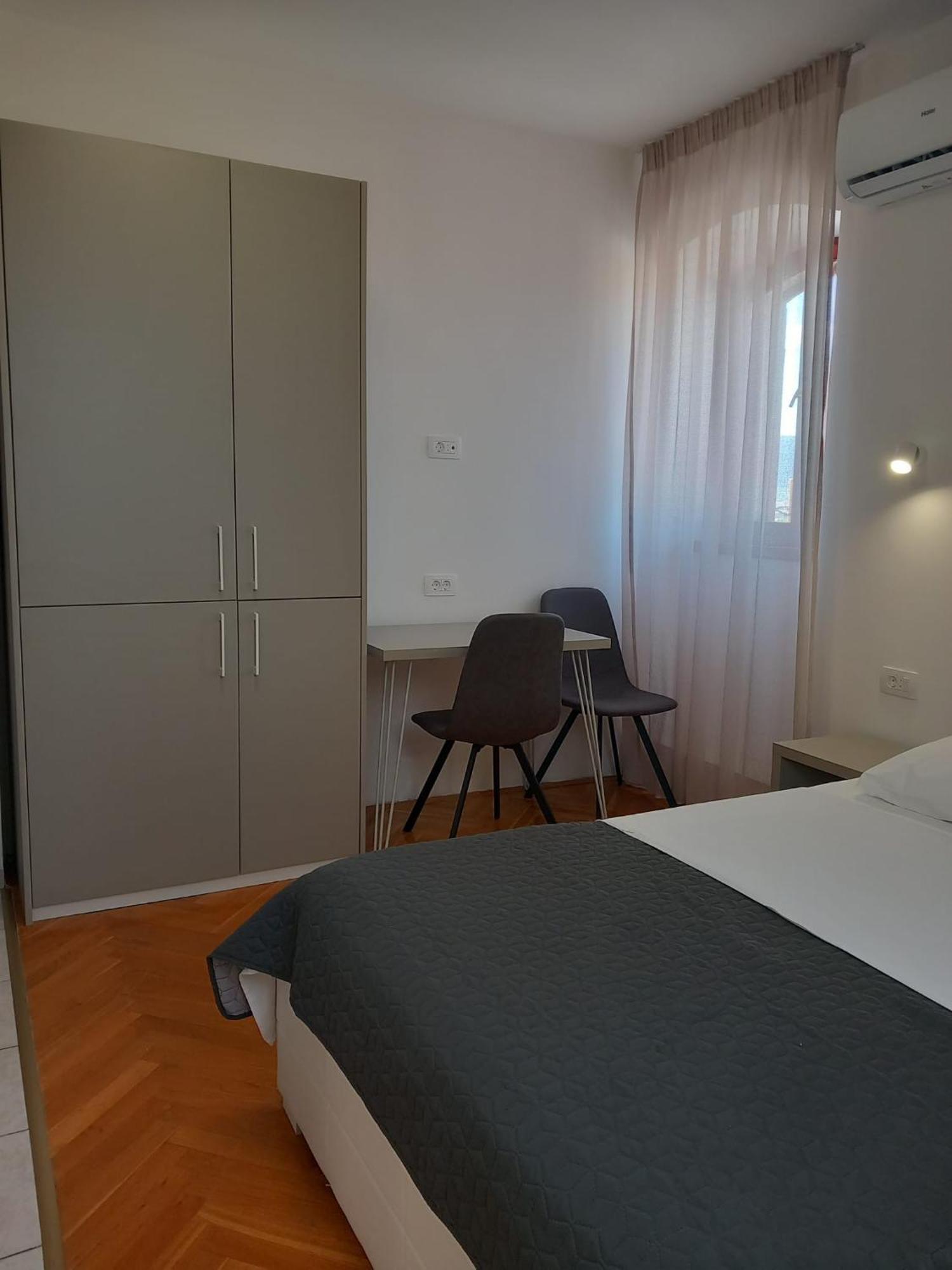 Marjan Apartment & Rooms Split Exterior photo