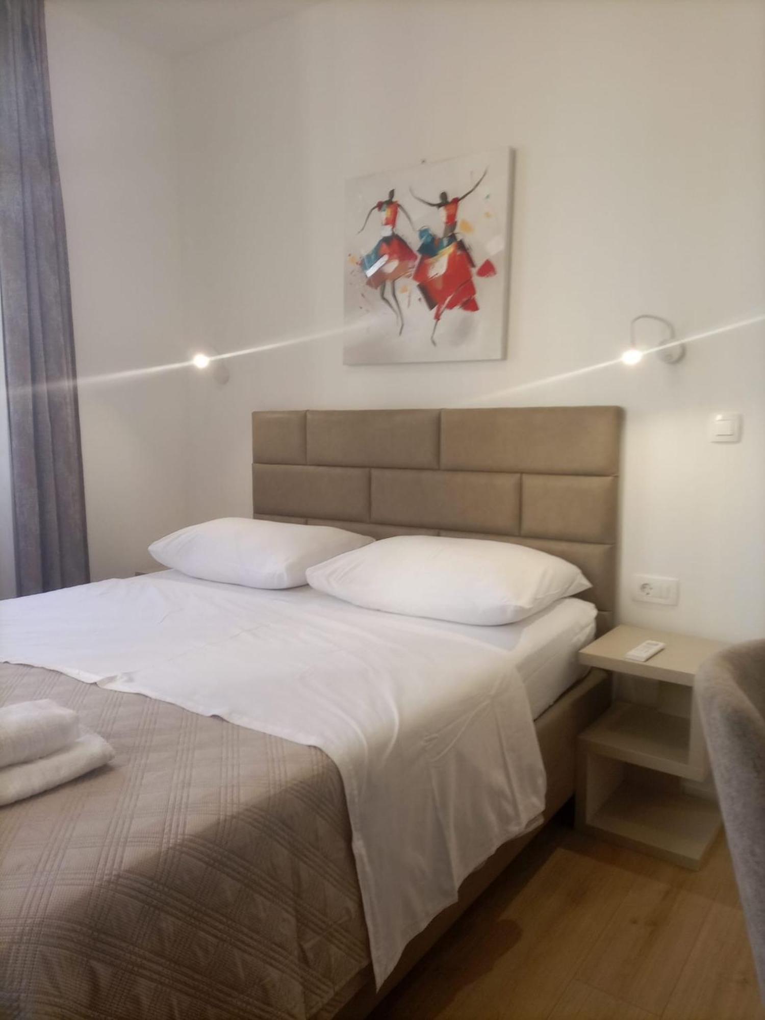 Marjan Apartment & Rooms Split Exterior photo